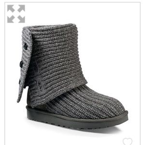 Grey knitted UGG classic cardy boots
